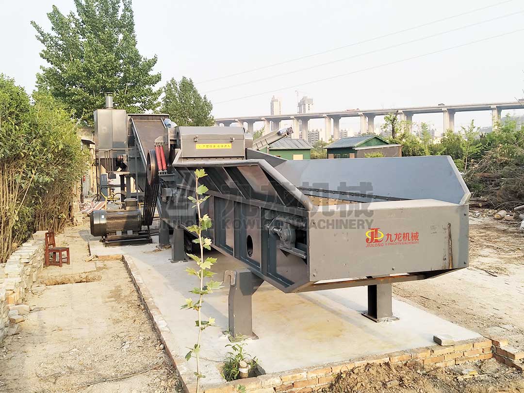 木材粉碎設備生產(chǎn)線